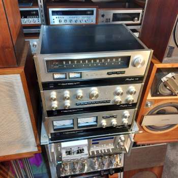 Preview: ACCUPHASE T 100 Tuner  P 300 Endstufe  C200 Vorverstärker Anlage Japan 1976